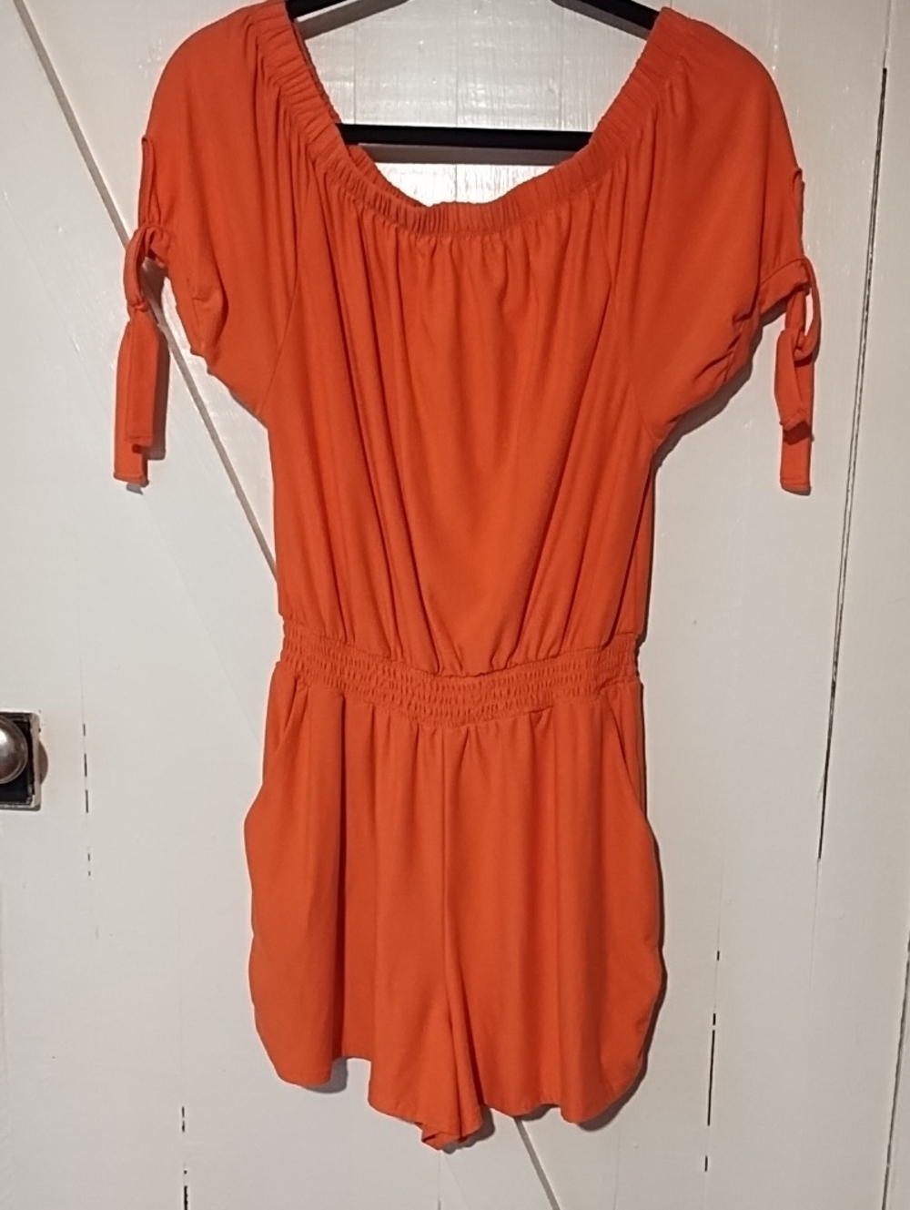 💥3/$5💥NWOT Derek Heart Bright Orange Off-Shoulder Romper Size XL Girl's.